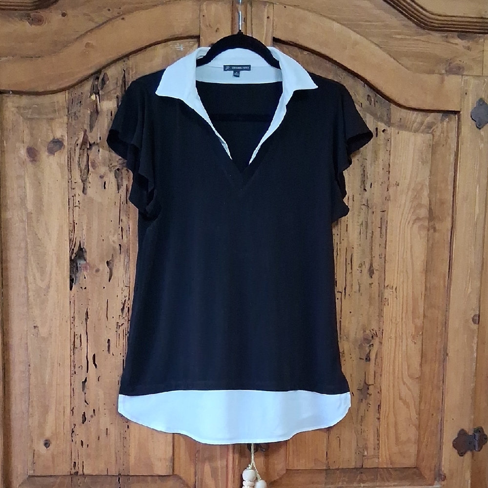Adrianna Papell Black and White Blouse